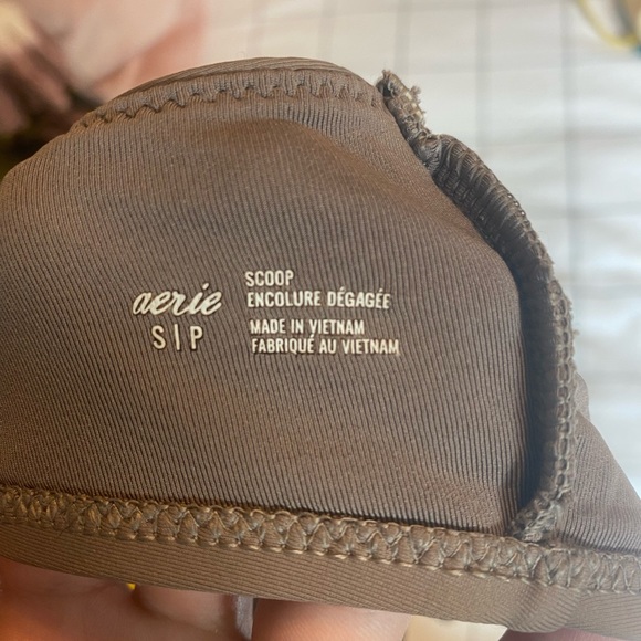 Aerie criss cross scoop Bikini top Size S - Picture 3 of 3